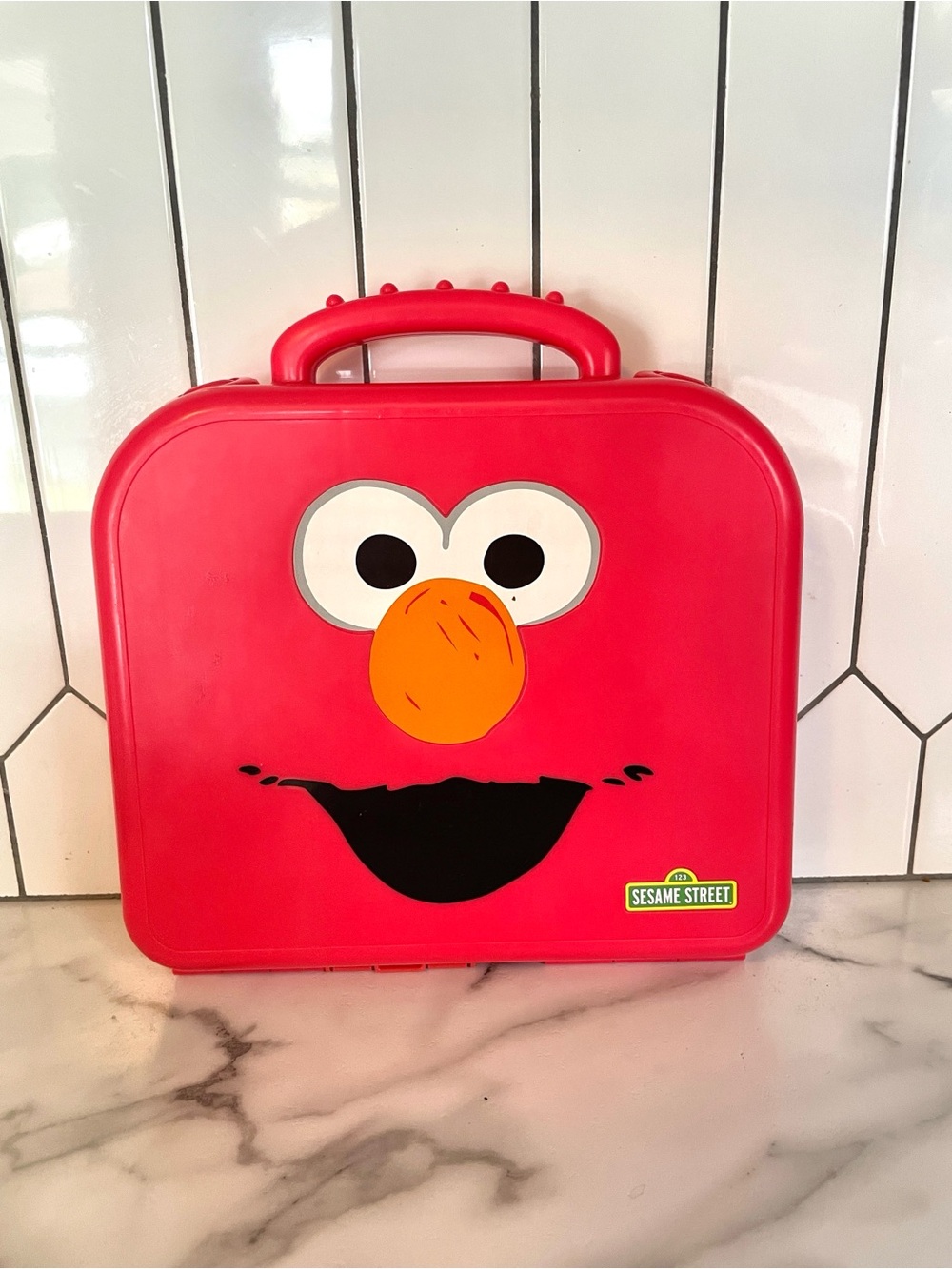 Sesame Street Elmo's On The Go Letters